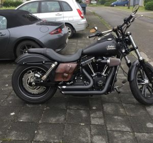 Sacoche Myleatherbikes Harley Dyna Street Bob_66